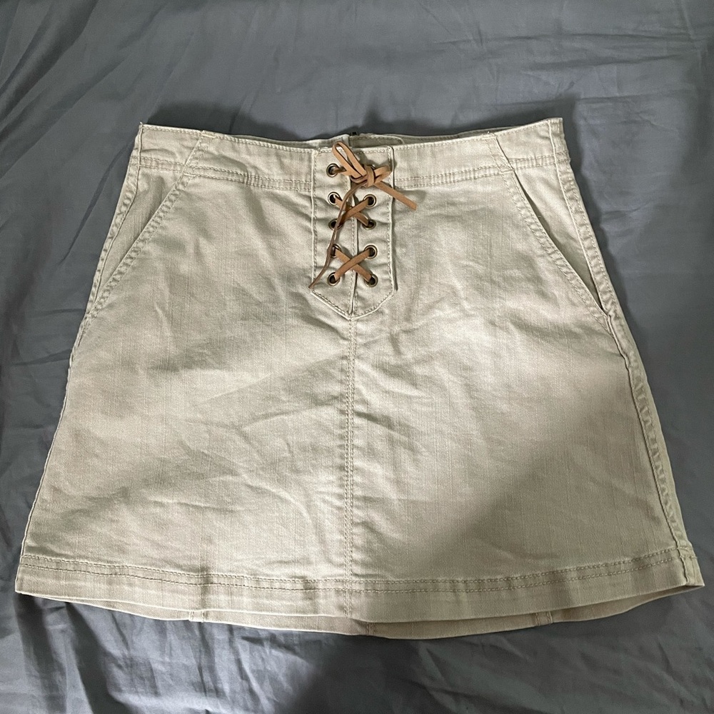 LIGHTLY WORN lace up skirt